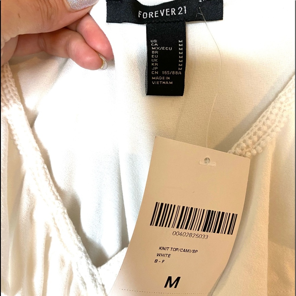 Forever 21 White Ruffled Tank Medium - Picture 3 of 3